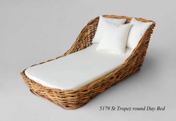 St Tropez Rattan Daybed