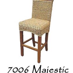 Величественный плетеный барный стул