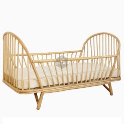 Loly Rattan Baby Cot