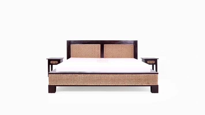 Kaloka Seagrass Woven Bed