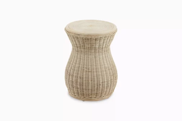 Mera rattan round side table