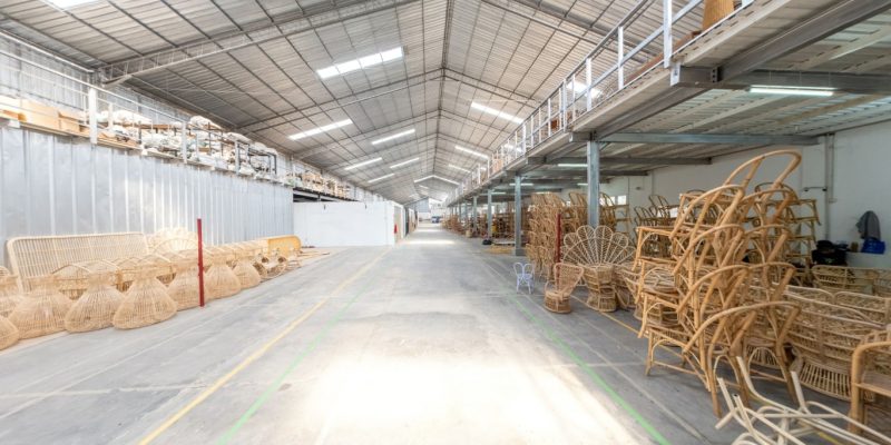 Supplier of rattan furniture for wholesaler in Paris