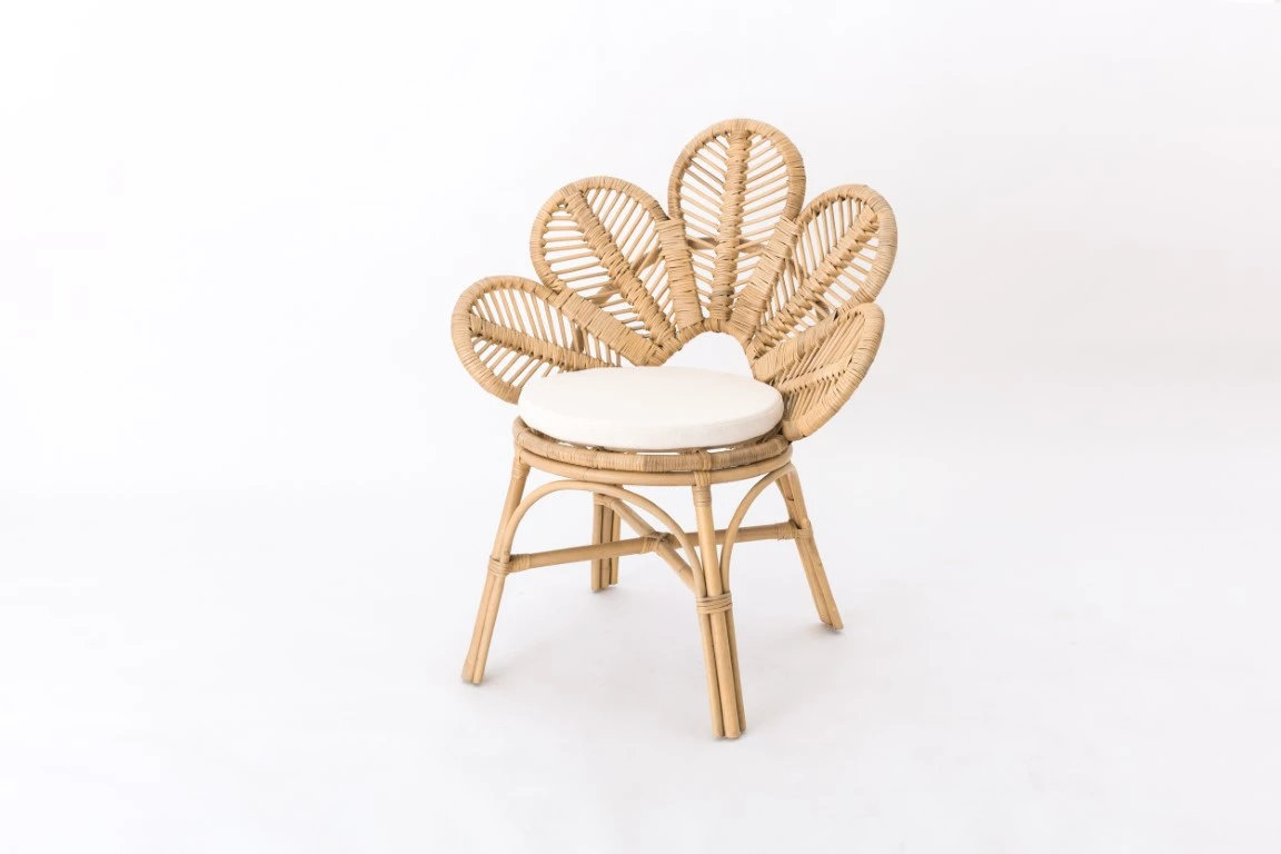 From Old To Gold: The Allure & Eco-Luxury of Reclaimed Wood Furniture from Indonesia